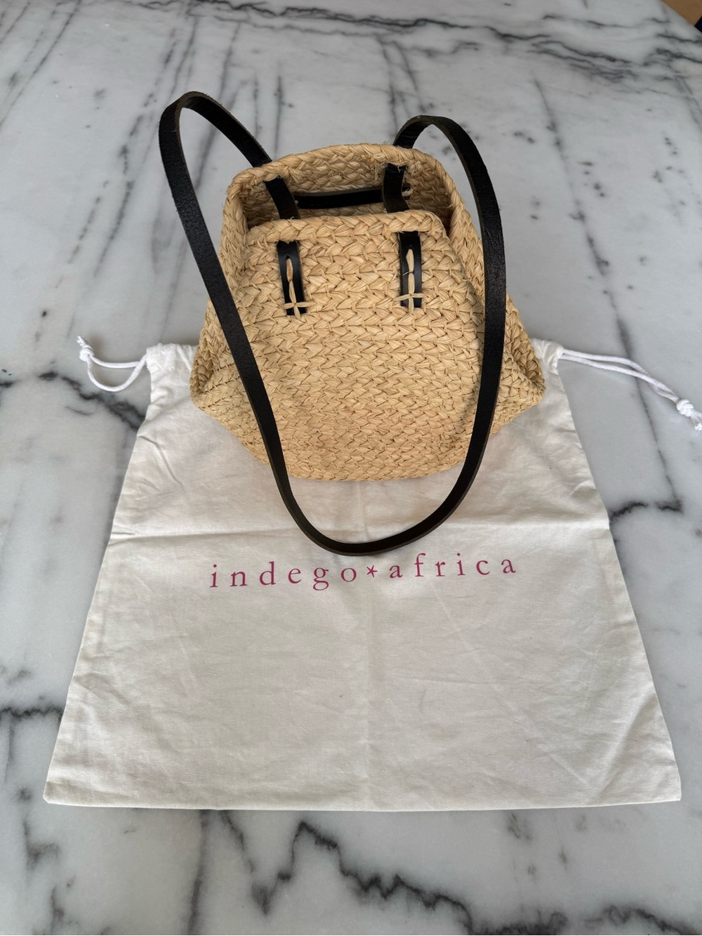 Indego Africa Brand New Handmade Natural Straw Shoulder Bag with Black Straps